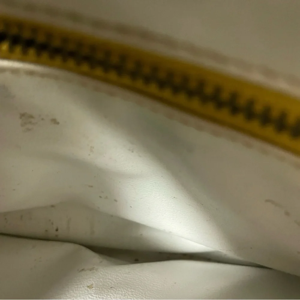 Susan Gail -Vintage White clutch with dark navy blue trim